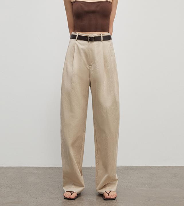 Low-Waist Double-Pleat Trousers