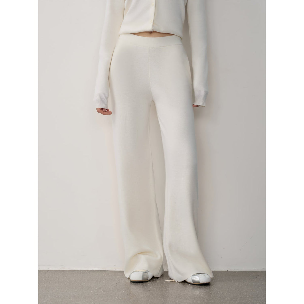 Premium Merino Wool Set – Cardigan & Wide-Leg Trousers