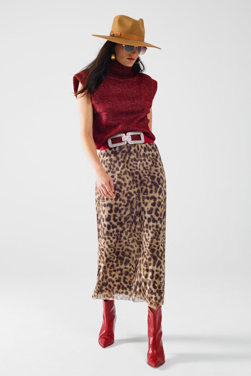 Burgundy Sleeveless Turtleneck Knit Top
